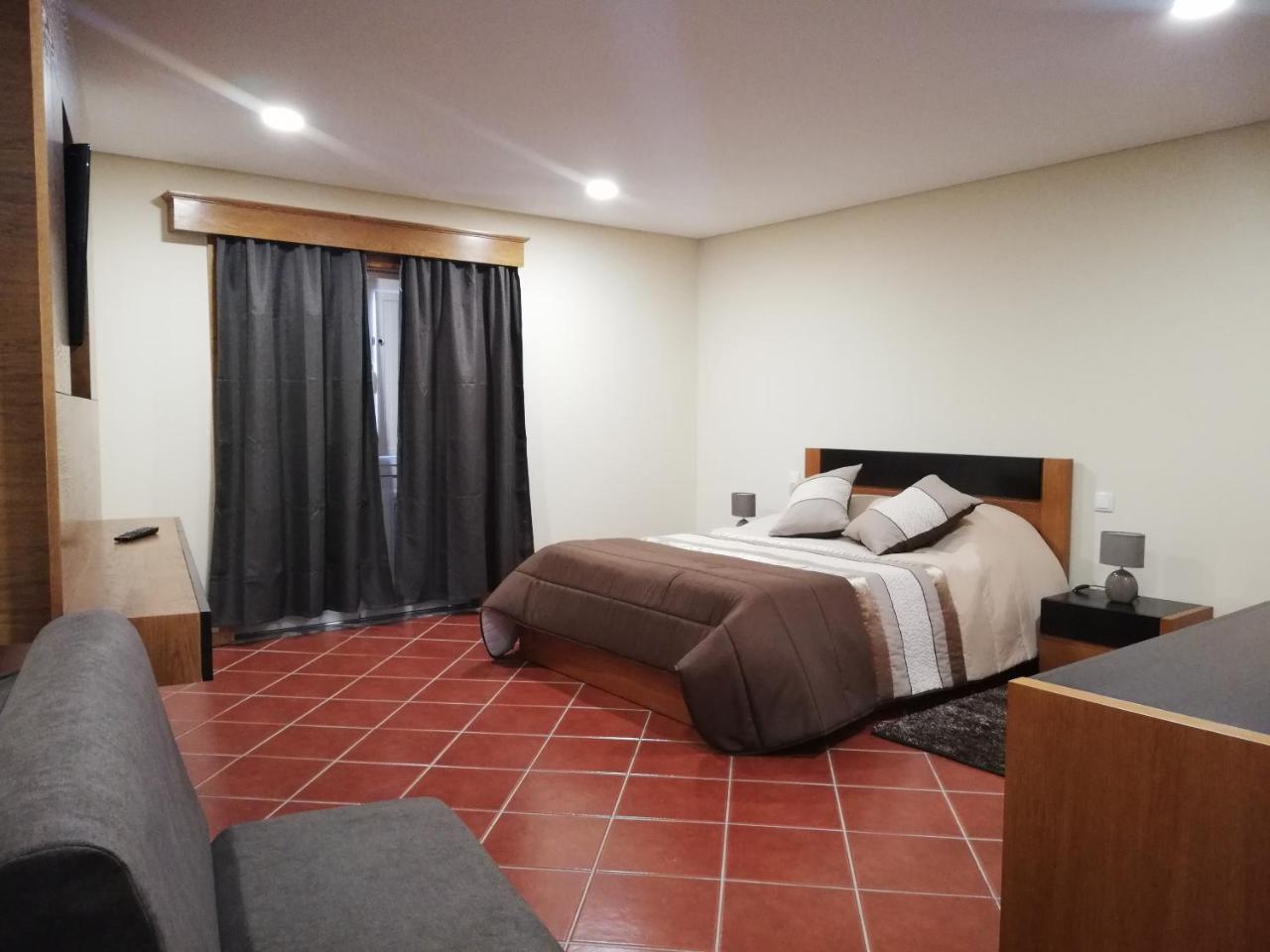 Casinha Dos Cubos Villa Geres Kültér fotó